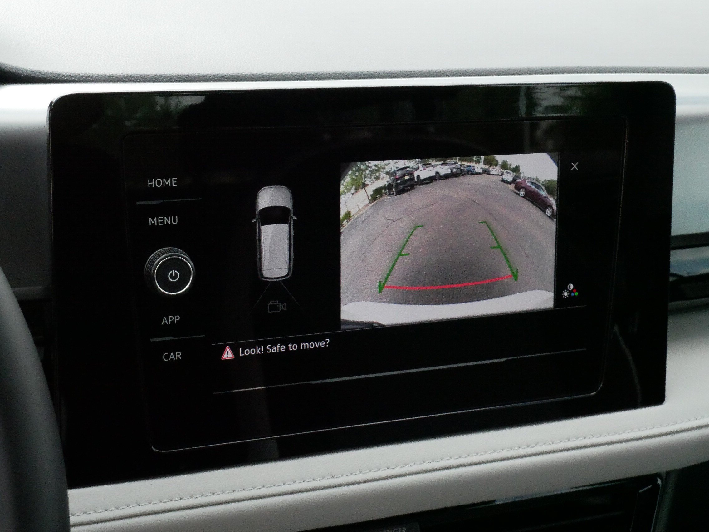 Certified 2025 Volkswagen Taos S FWD image 30