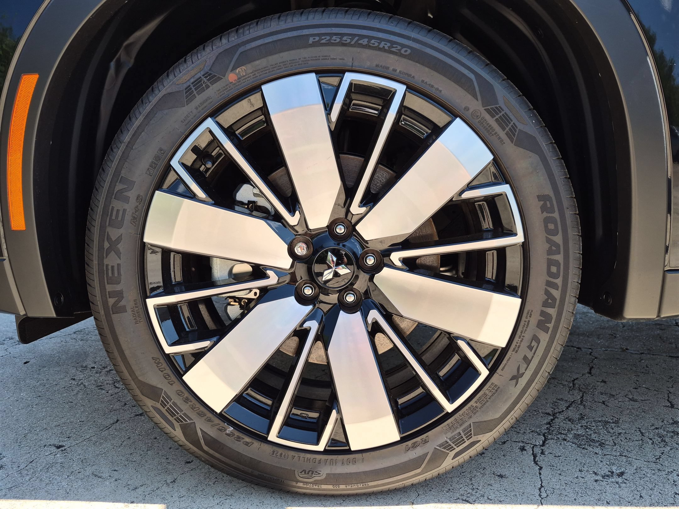 New 2026 Mitsubishi Outlander SE FWD image 22