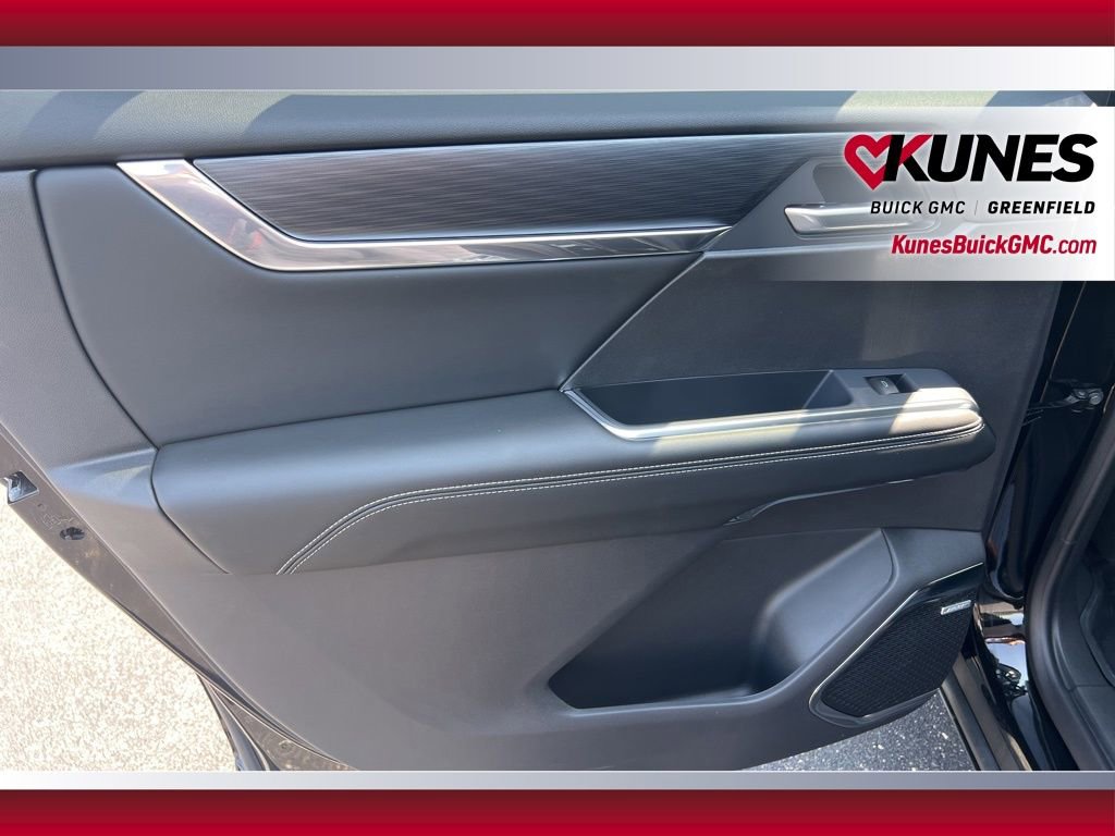 New 2025 GMC Acadia Elevation w/ Elevation Premium Package FWD image 39