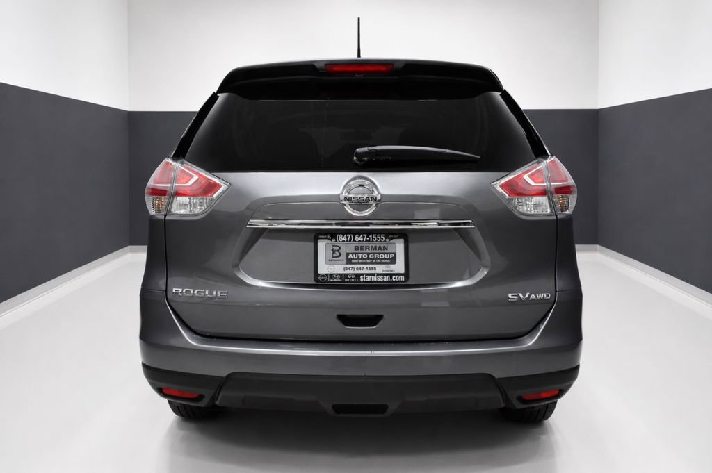 Used 2016 Nissan Rogue SV w/ SV Moonroof Package AWD/4WD image 9