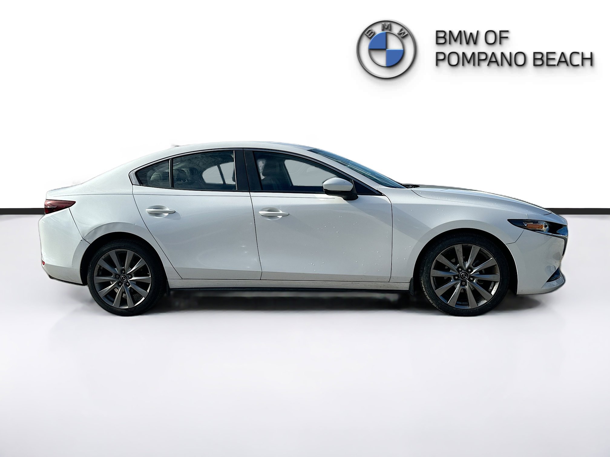 Used 2019 MAZDA MAZDA3 Sedan w/ Preferred Package image 8