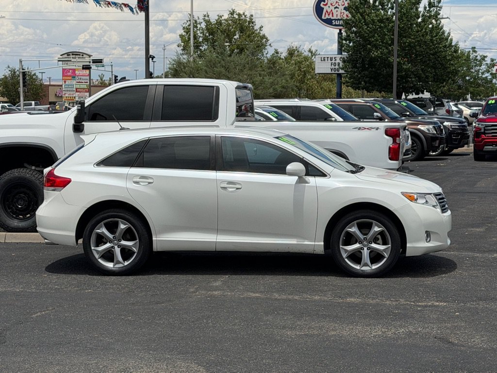 Used 2012 Toyota Venza LE w/ LE Convenience Pkg FWD image 3