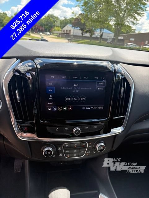 Used 2021 Chevrolet Traverse LT FWD image 21