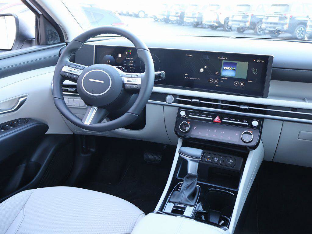 New 2026 Hyundai Tucson SEL image 14