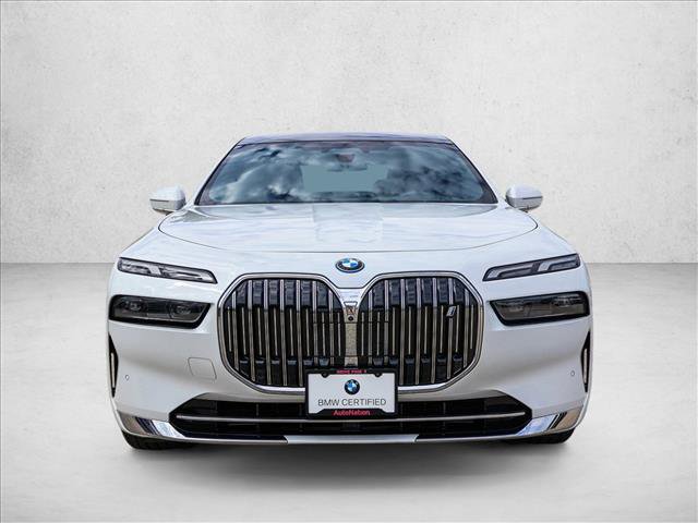 Certified 2024 BMW i7 eDrive50 RWD image 2