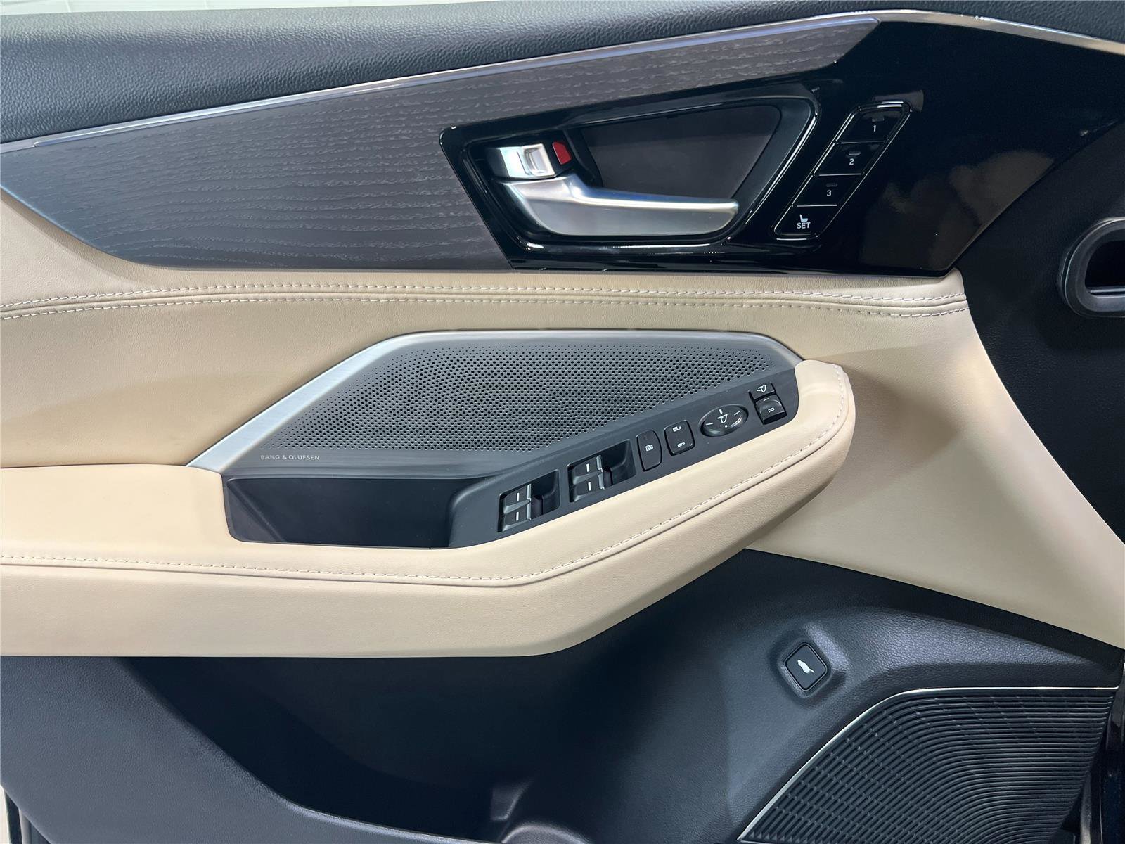 New 2026 Acura MDX SH-AWD w/ Advance Package image 16