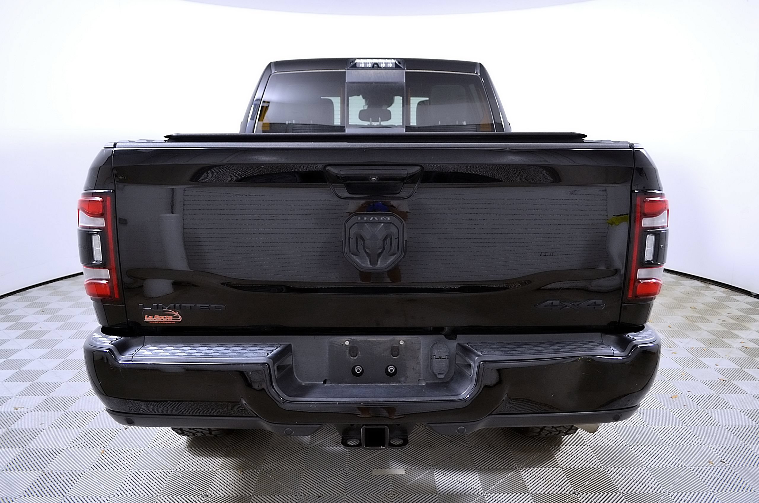 Used 2020 RAM 3500 Limited AWD/4WD image 8