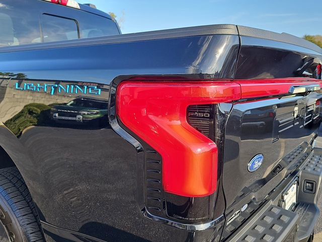 Used 2023 Ford F150 Lightning Lariat image 35
