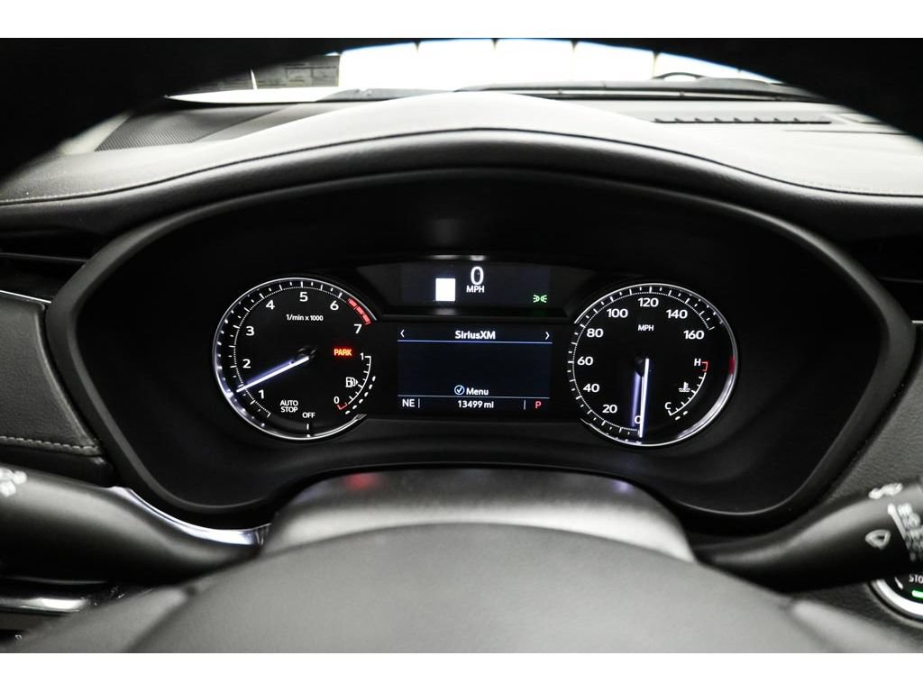 Certified 2023 Cadillac XT4 Luxury w/ Cold Weather Package FWD image 15