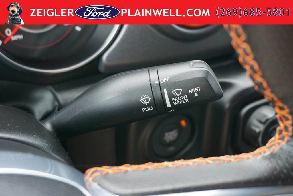 Used 2022 Jeep Gladiator Mojave w/ Cold Weather Group AWD/4WD image 27