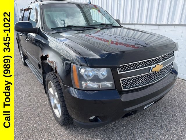 Used 2013 Chevrolet Avalanche LT AWD/4WD image 2
