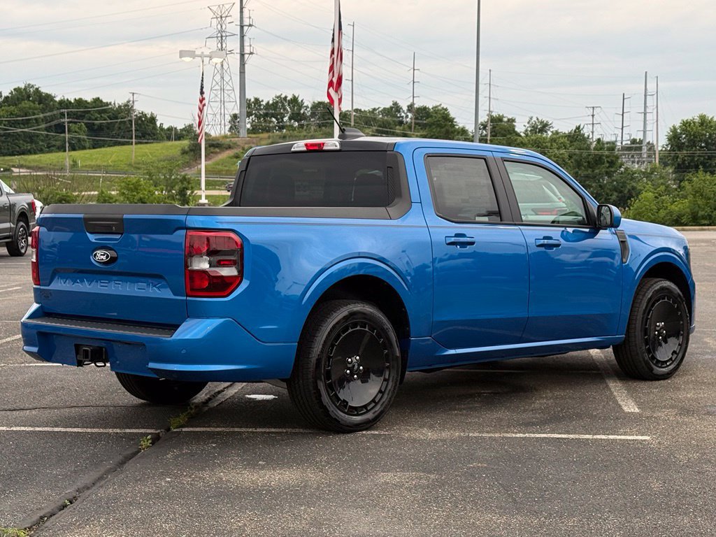 New 2026 Ford Maverick Lobo AWD/4WD image 32