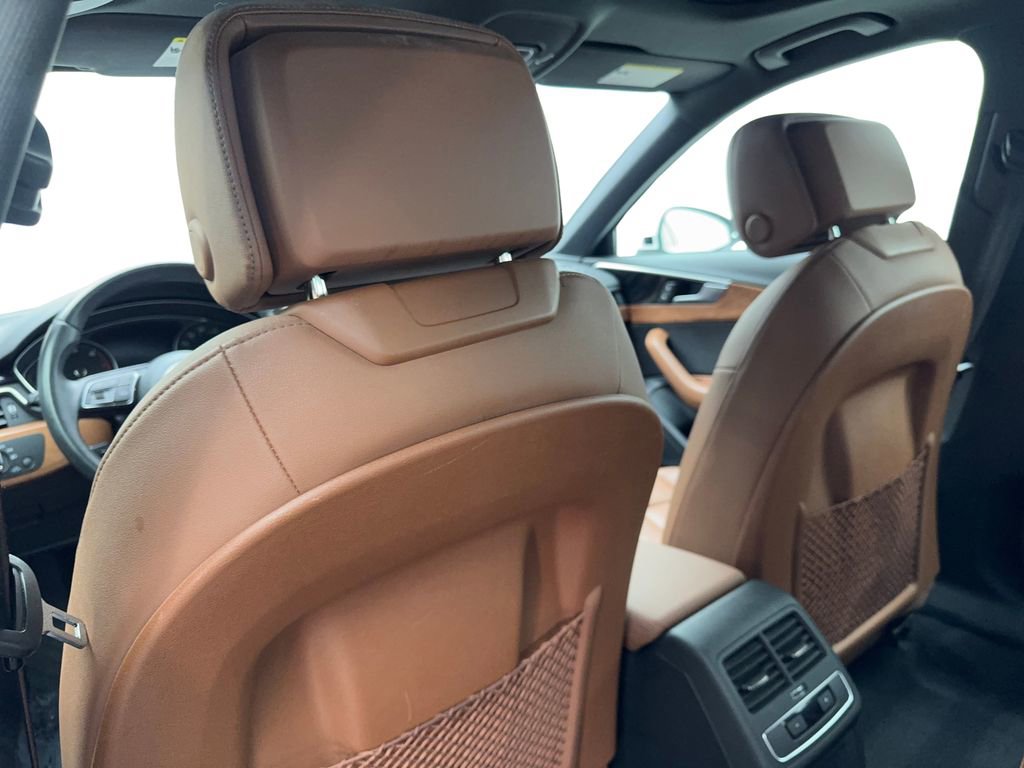 Used 2023 Audi A4 2.0T Premium w/ Convenience Package image 37