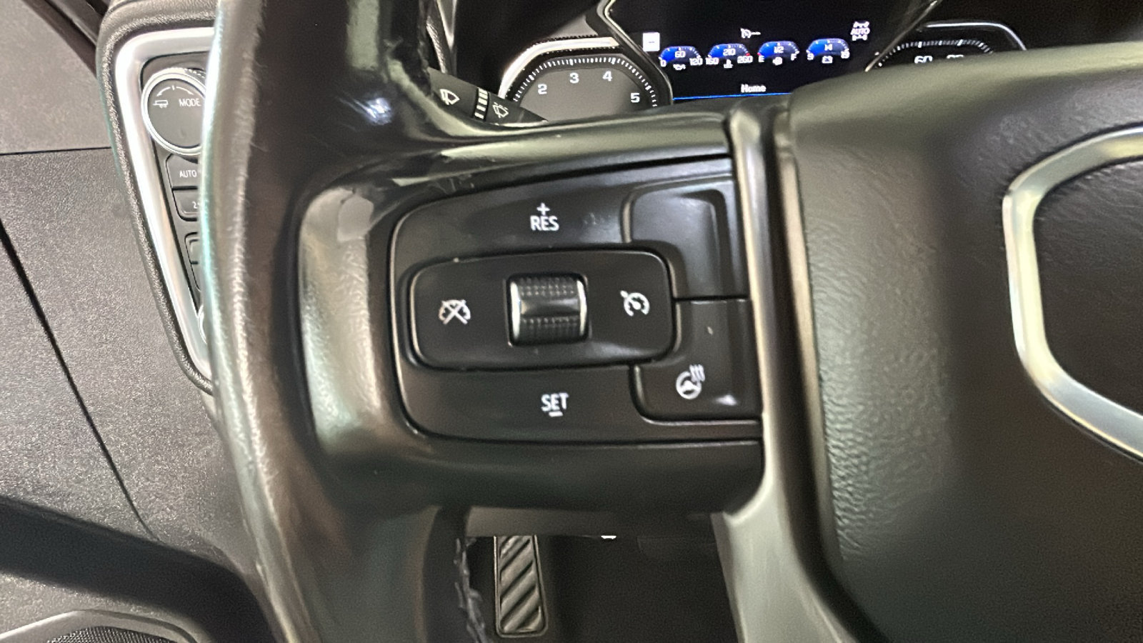 Used 2021 GMC Sierra 1500 Denali AWD/4WD image 19