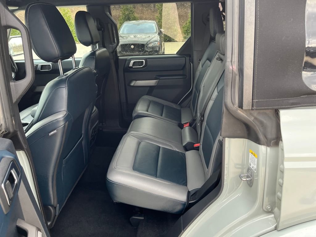 Used 2023 Ford Bronco Outer Banks image 18