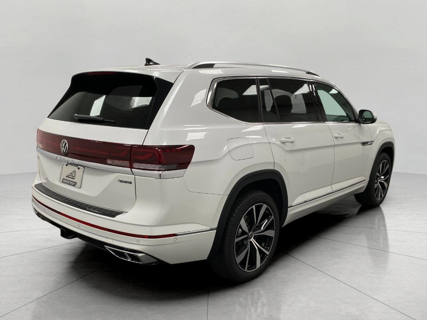 New 2026 Volkswagen Atlas SEL Premium R-Line image 3