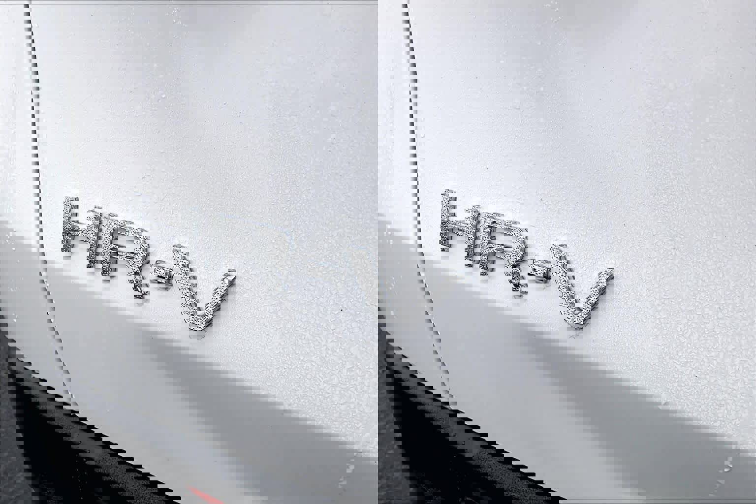 Used 2025 Honda HR-V LX image 9