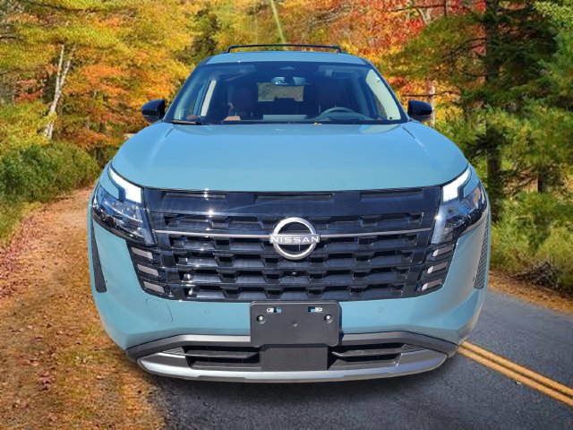 New 2026 Nissan Pathfinder Platinum AWD/4WD image 10