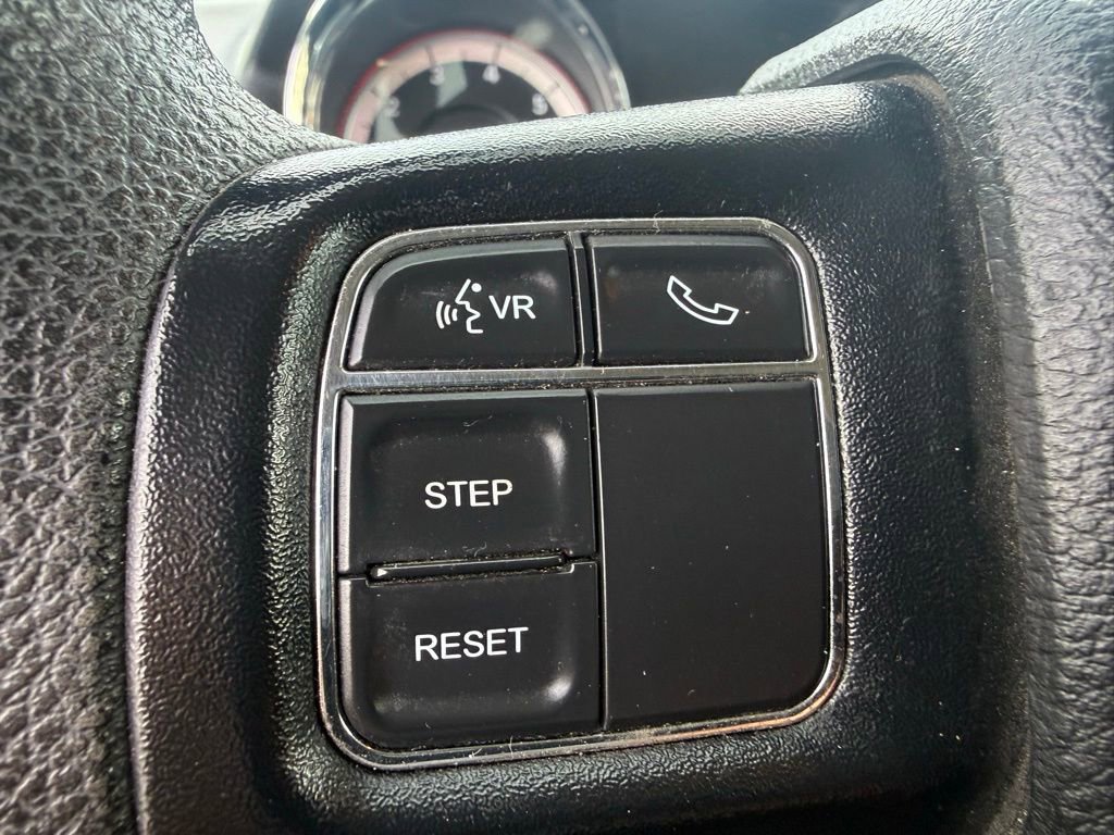 Used 2018 Dodge Grand Caravan SE w/ UConnect Hands-Free Group image 66