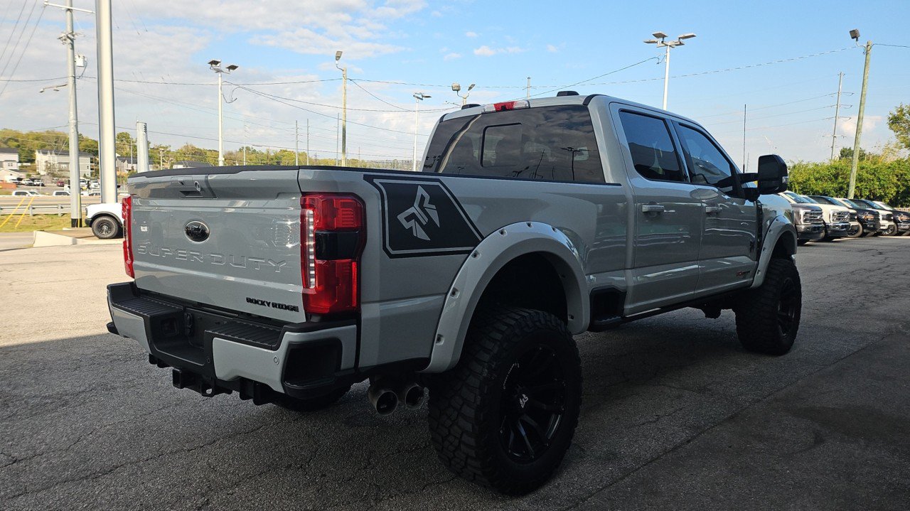Used 2025 Ford F250 Lariat w/ Lariat Ultimate Package AWD/4WD image 5