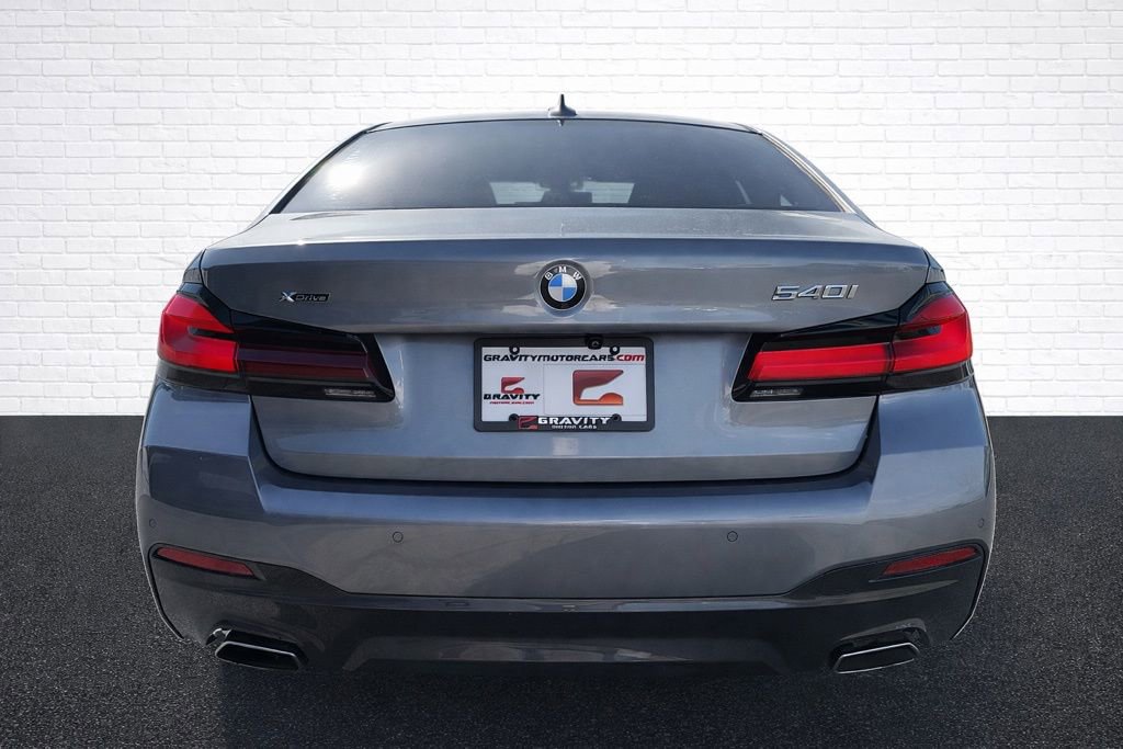 Used 2021 BMW 540i xDrive w/ M Sport Package image 5