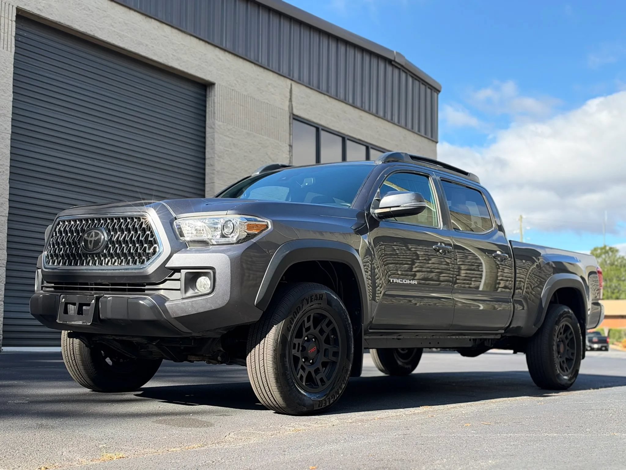 Used 2019 Toyota Tacoma TRD Off-Road AWD/4WD image 41