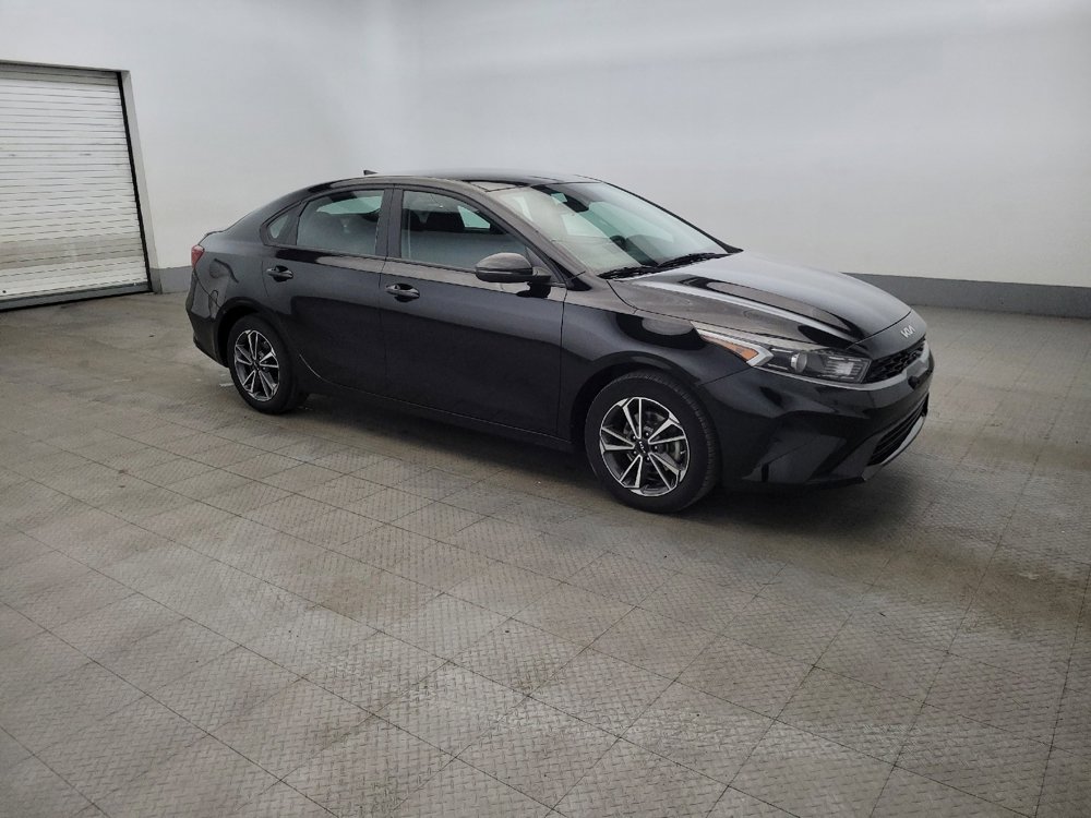 Used 2023 Kia Forte LXS w/ LXS Technology Package FWD image 11