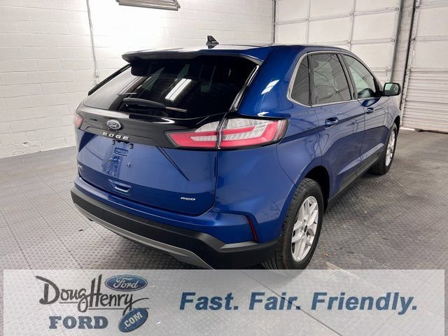 Used 2024 Ford Edge SEL image 7