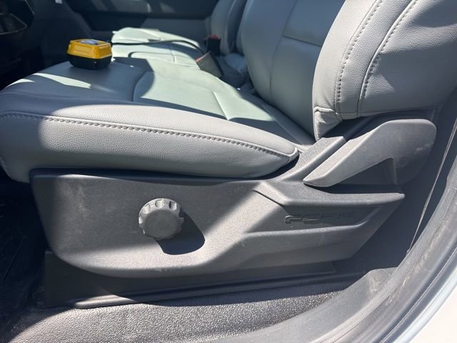 New 2026 Ford F550 4x4 Regular Cab Super Duty image 18