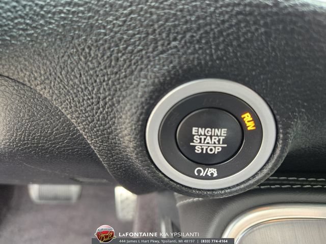Used 2017 Dodge Challenger R/T w/ Cold Weather Group RWD image 21