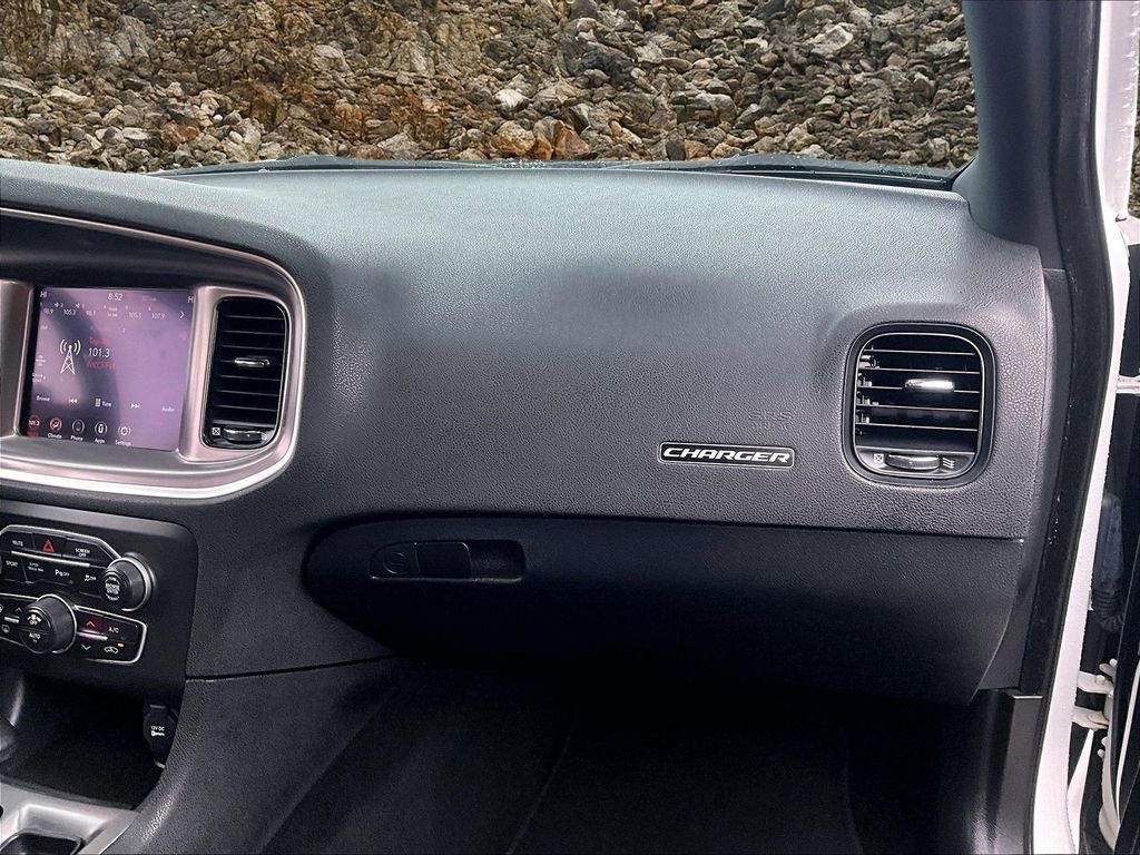 Used 2022 Dodge Charger R/T w/ Blacktop Package image 14