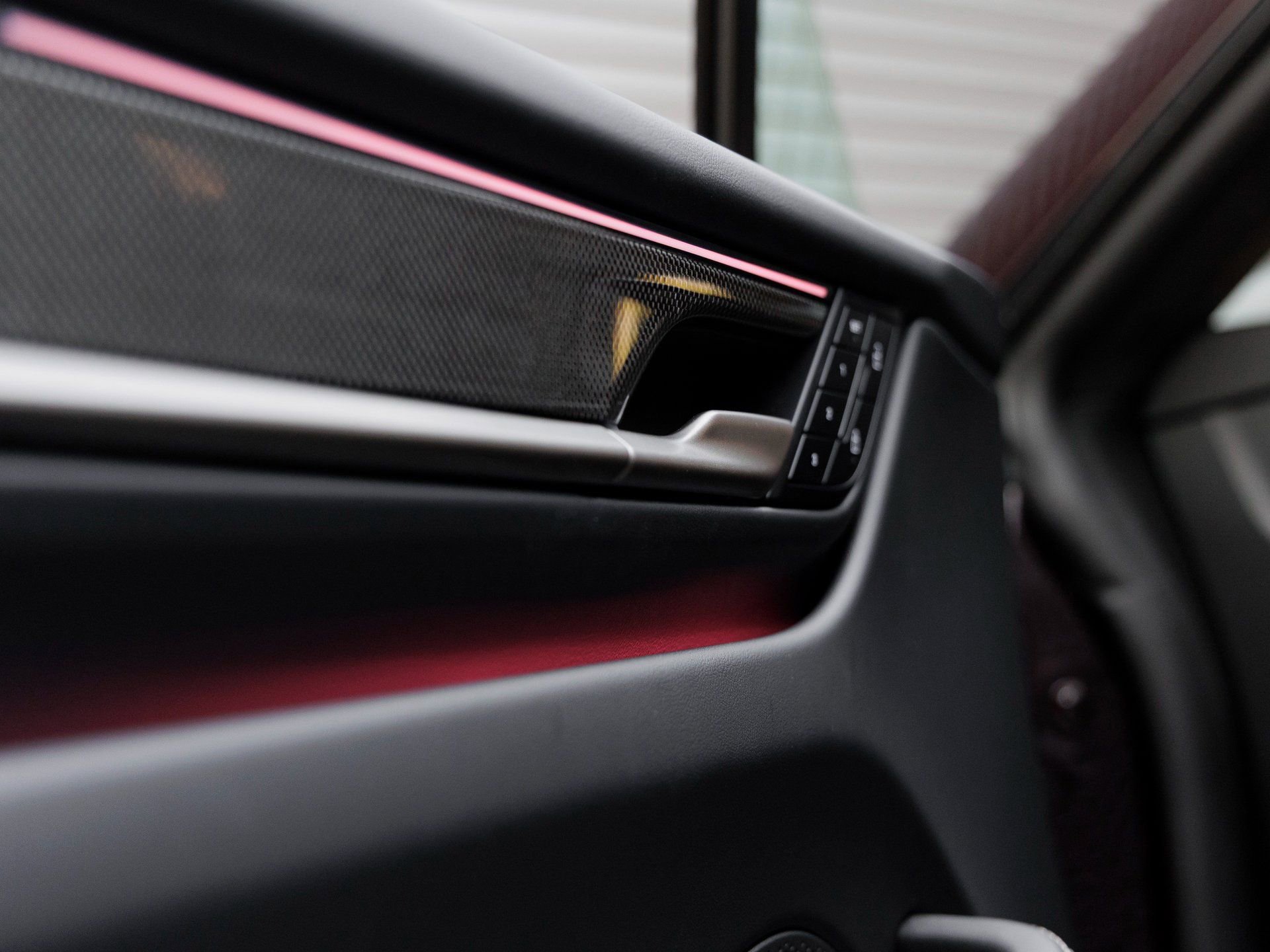 New 2024 Porsche Macan Turbo Electric image 15