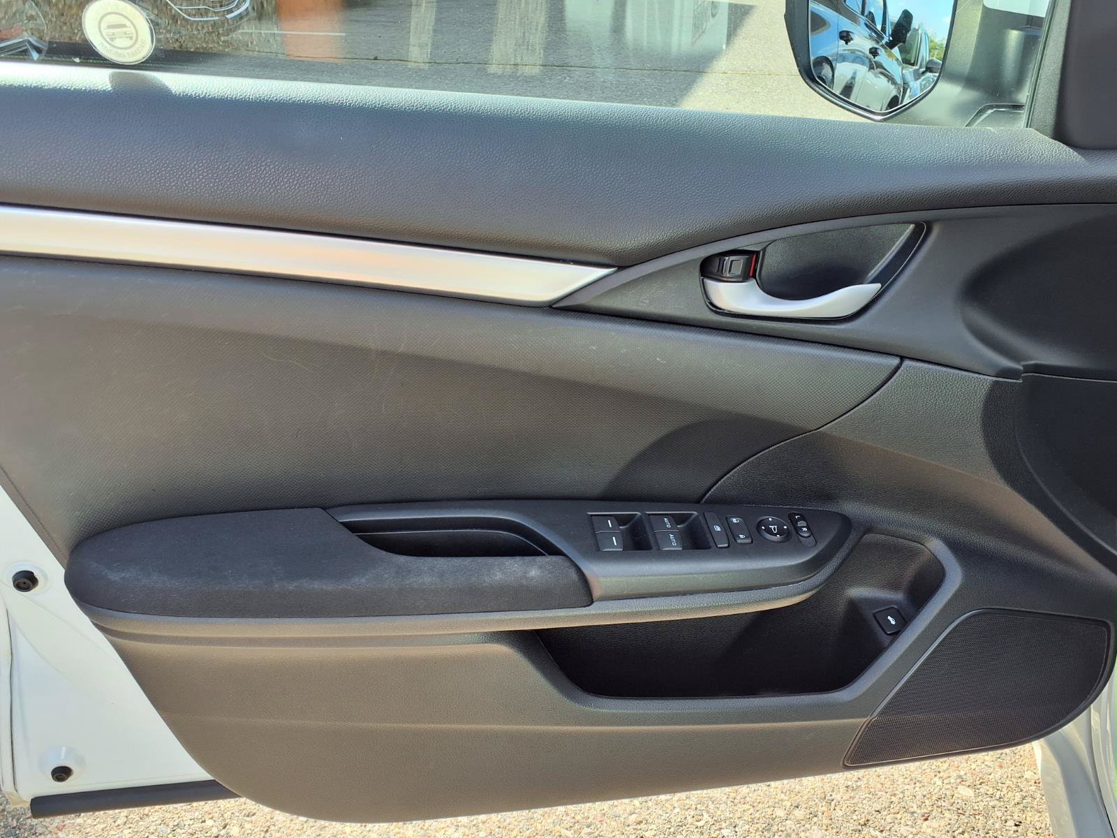 Used 2020 Honda Civic LX image 13