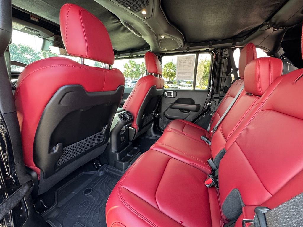 Used 2024 Jeep Wrangler Unlimited Rubicon 392 image 15