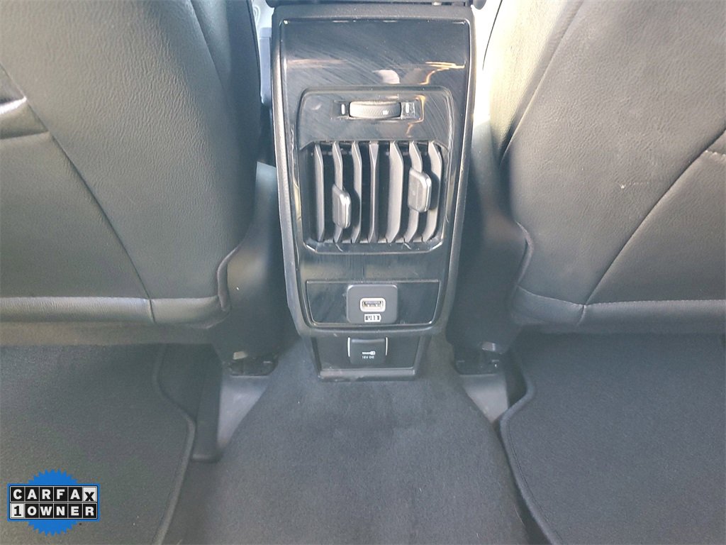 Used 2024 Jeep Compass Latitude image 12