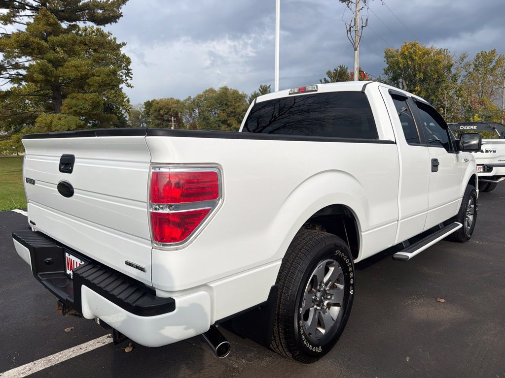Used 2012 Ford F150 XLT w/ XLT Custom Pkg RWD image 6