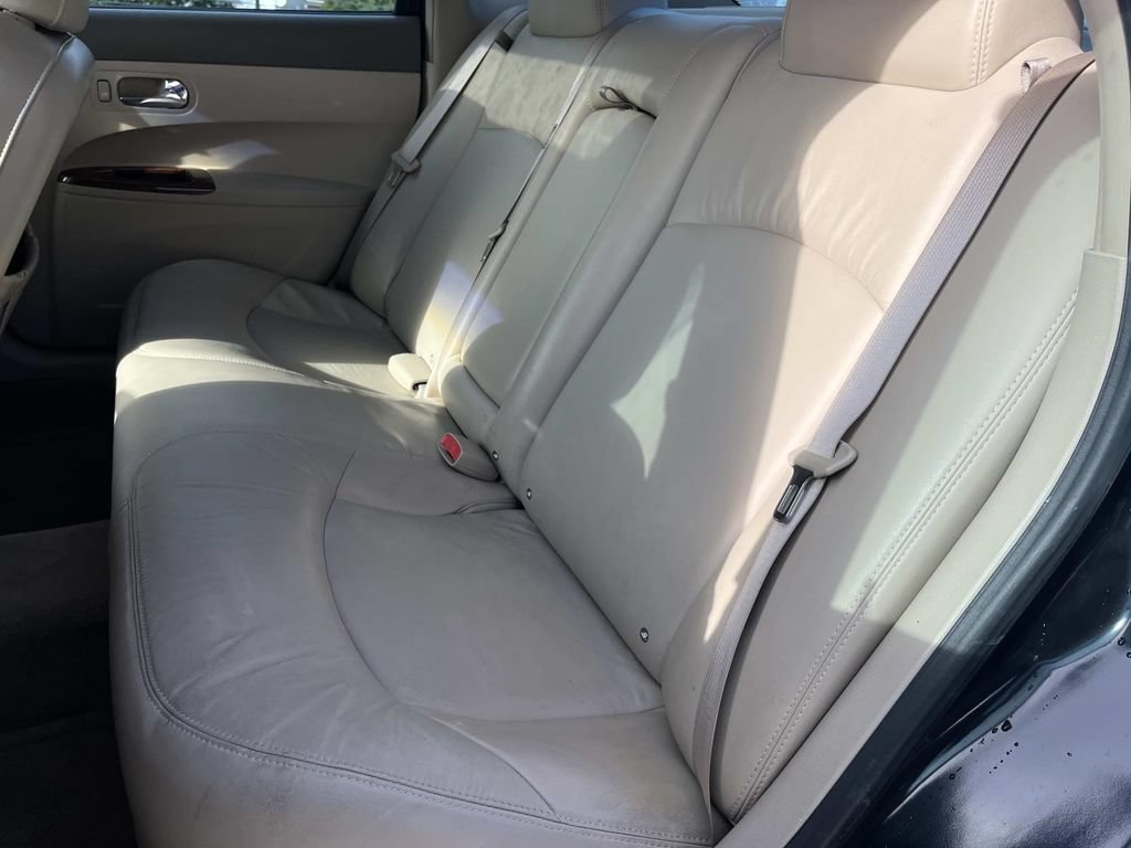 Used 2005 Buick LaCrosse CXL w/ Gold Convenience Package FWD image 20