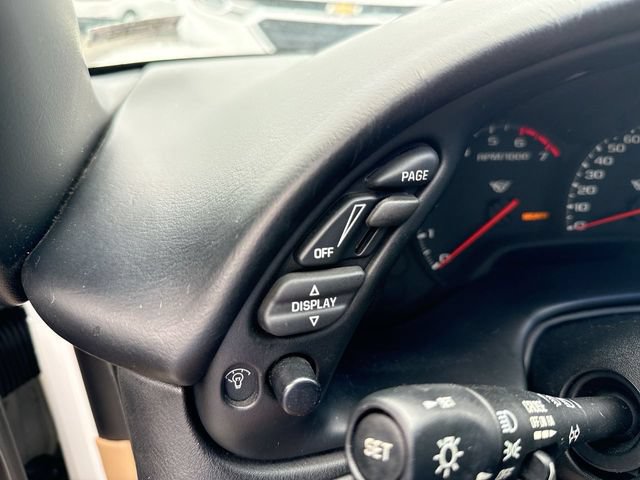 Used 2000 Chevrolet Corvette Coupe w/ Memory Pkg RWD image 16