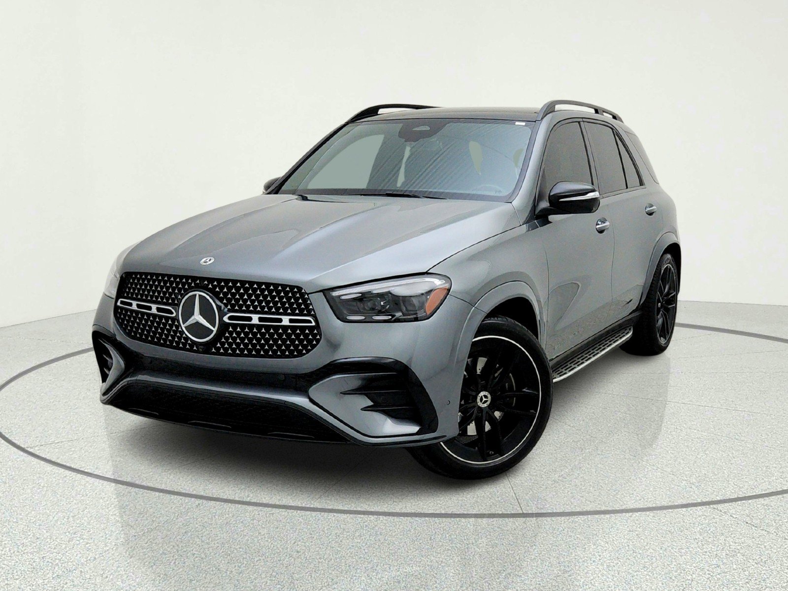 Certified 2025 Mercedes-Benz GLE 580 4MATIC image 2