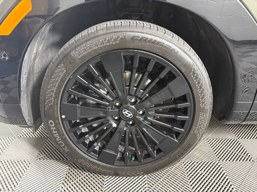 Used 2024 Hyundai Santa Fe Calligraphy image 11