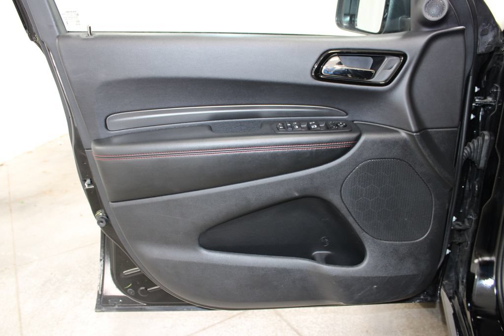 Used 2025 Dodge Durango GT AWD/4WD image 18