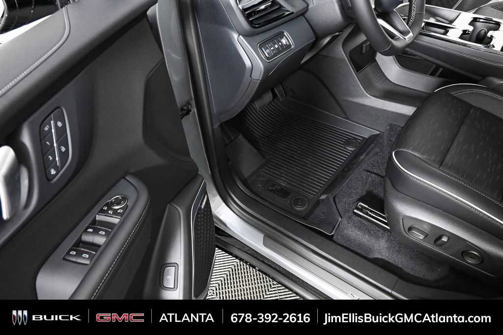 New 2025 Buick Enclave Sport Touring w/ Power Package image 8