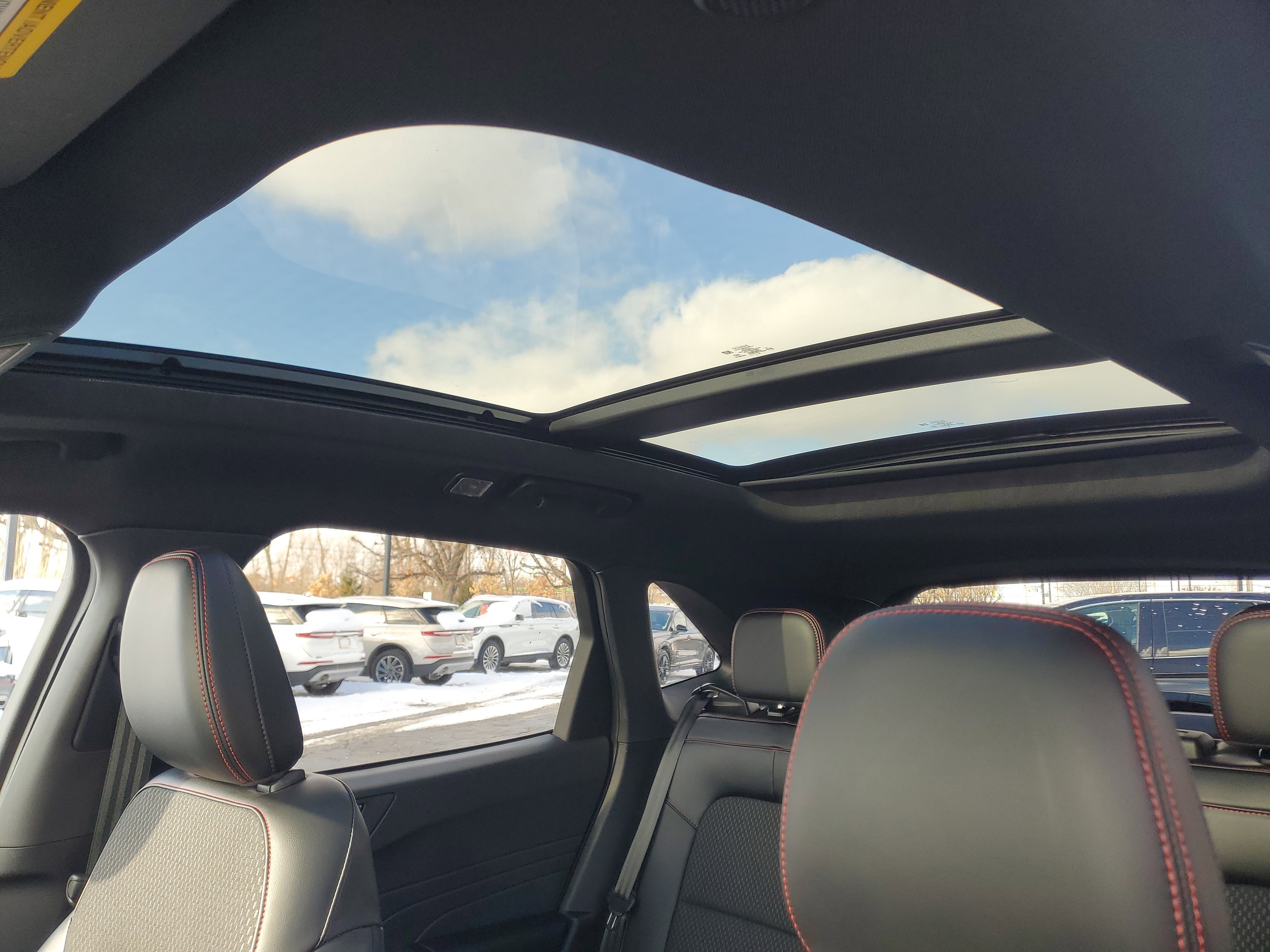 Used 2023 Ford Escape ST-Line w/ Tech Pack #1 image 11