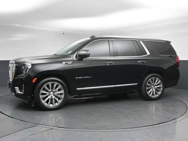 Used 2024 GMC Yukon Denali w/ Advanced Technology Package AWD/4WD image 4