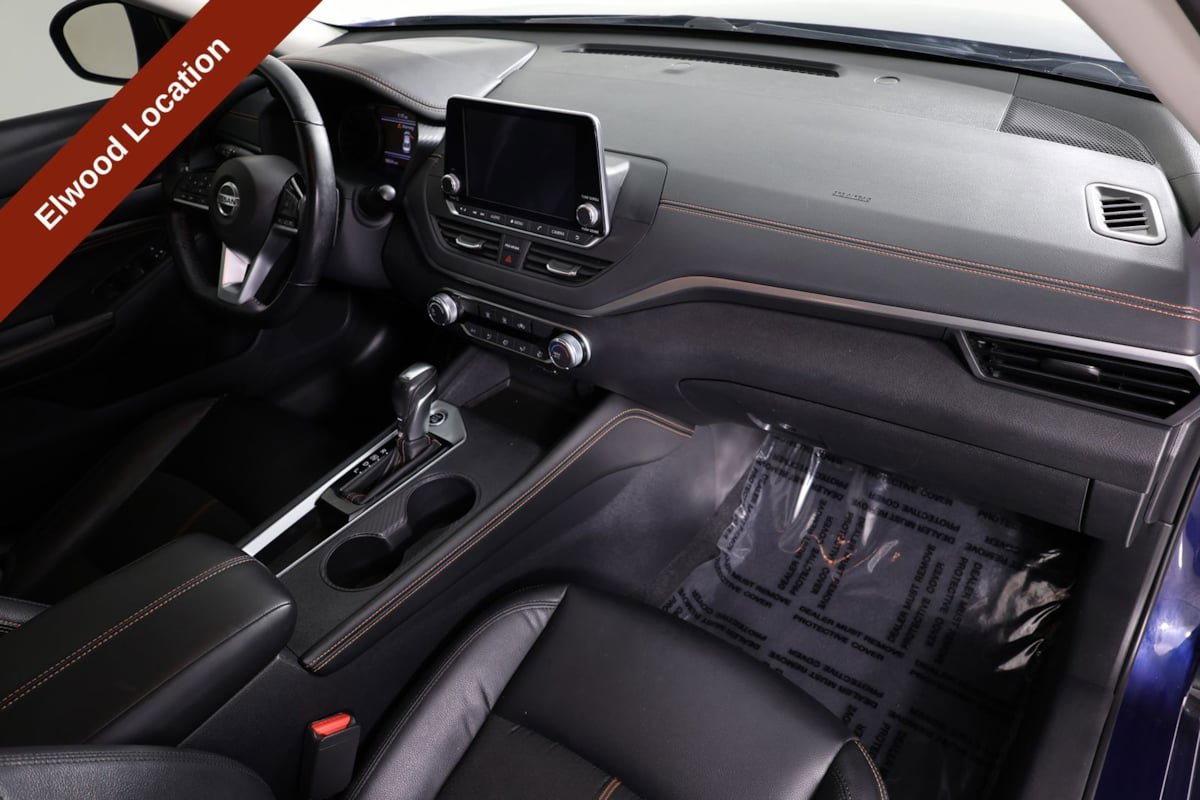 Used 2020 Nissan Altima 2.5 SR FWD image 28
