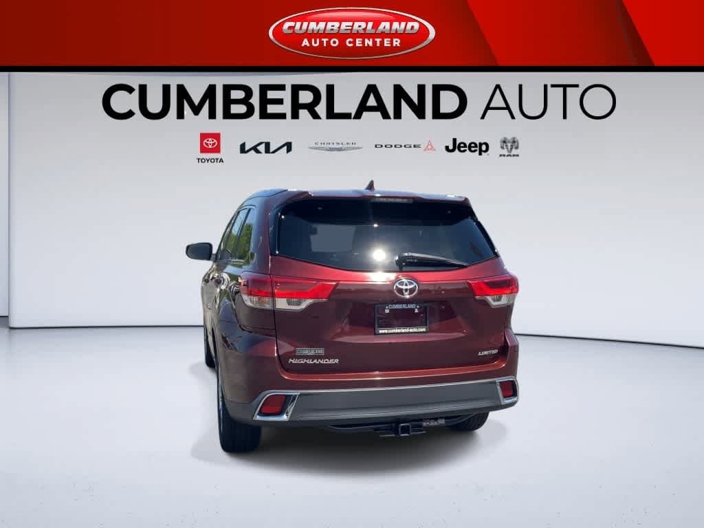 Used 2018 Toyota Highlander Limited FWD image 7