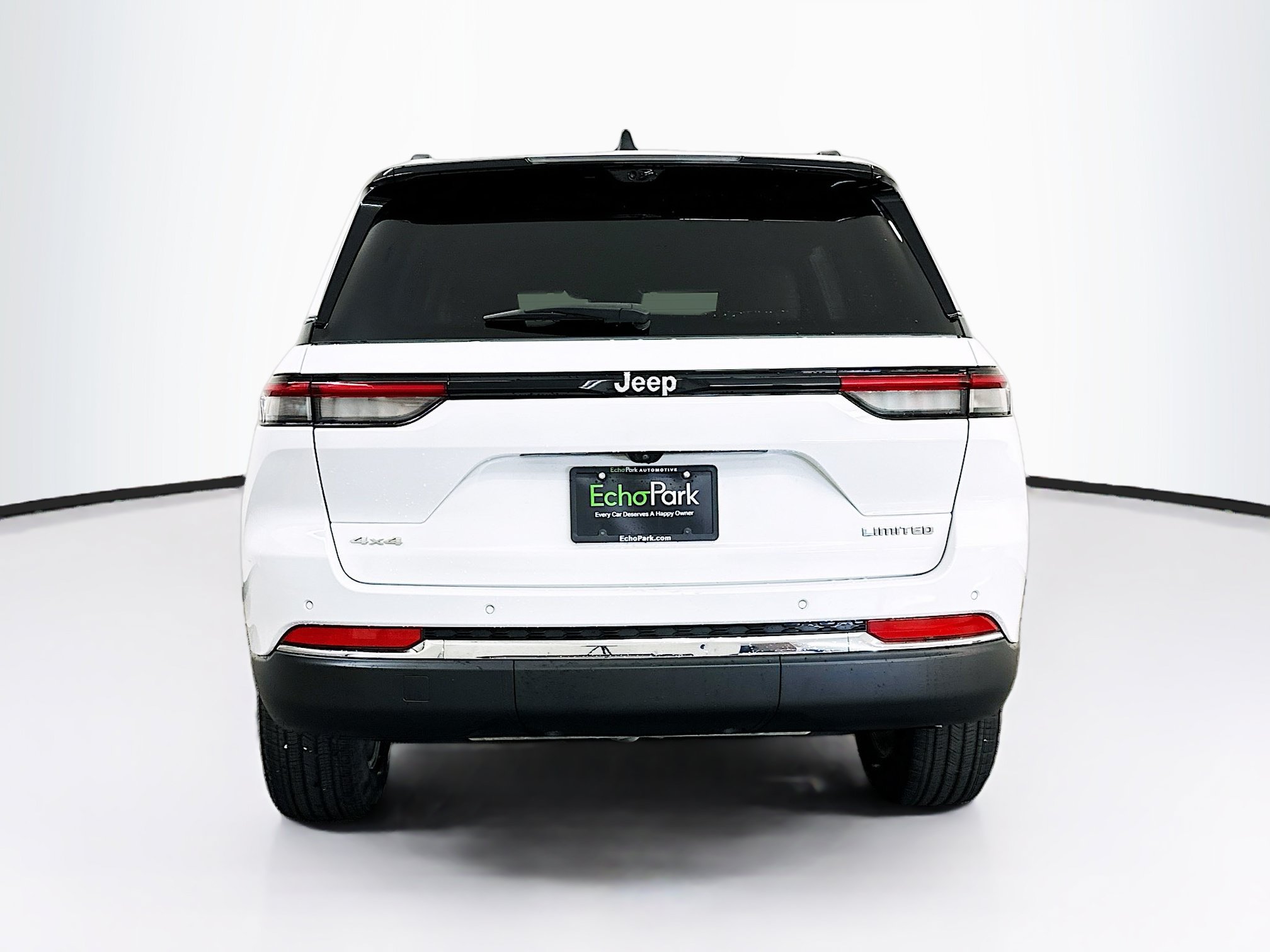 Used 2023 Jeep Grand Cherokee Limited w/ Luxury Tech Group II AWD/4WD image 7