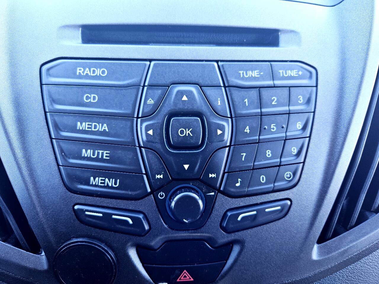 Used 2019 Ford Transit 350 XL image 34