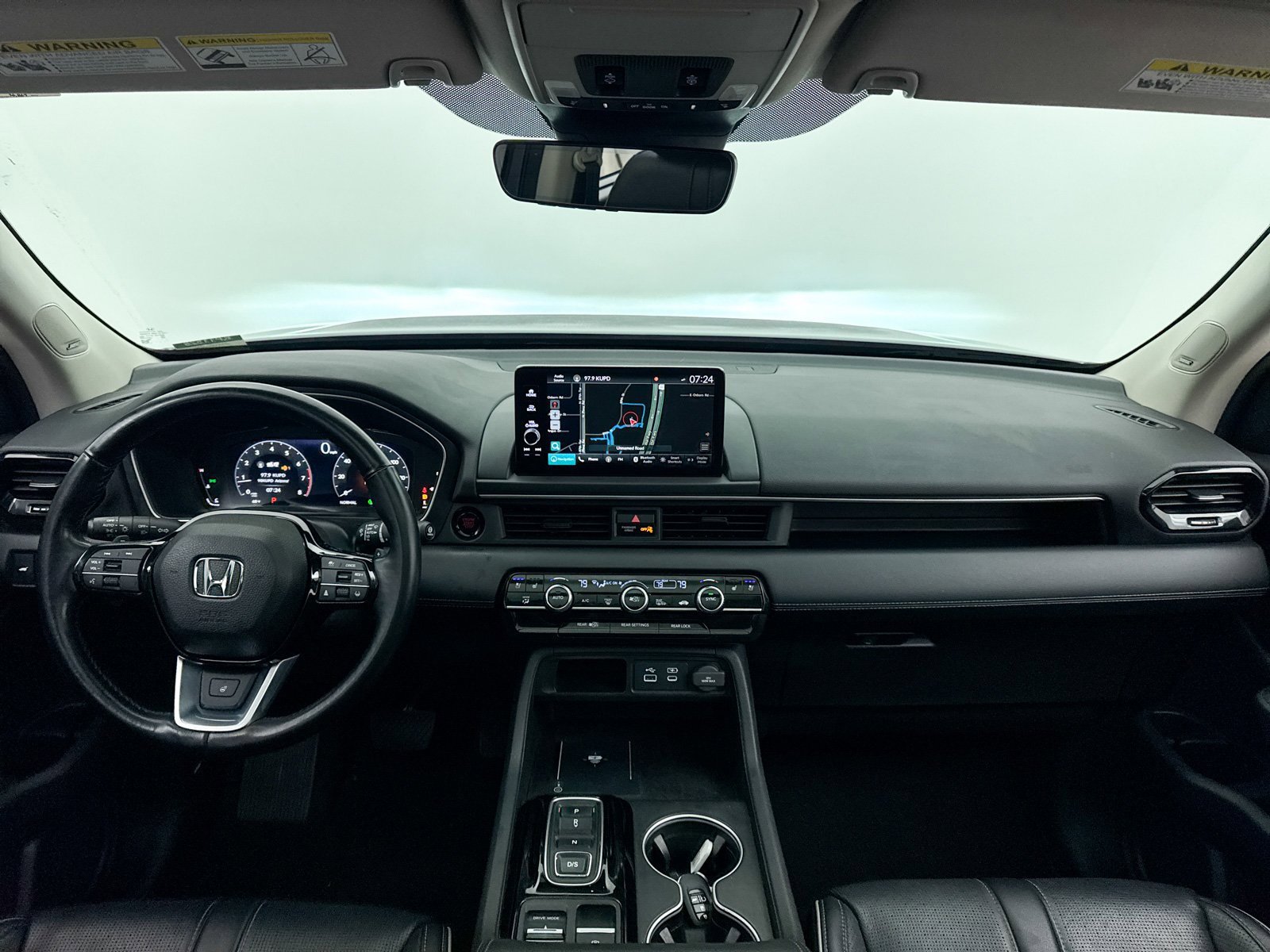 Used 2023 Honda Pilot Elite image 19