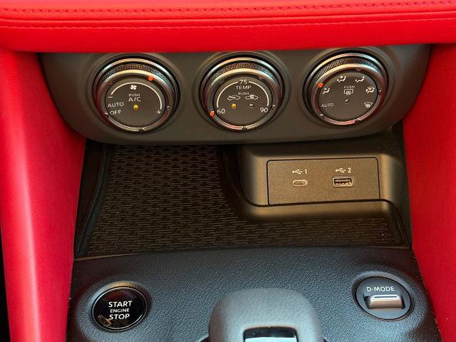 Certified 2026 Nissan Z Performance w/ Floor Mat Package RWD image 22